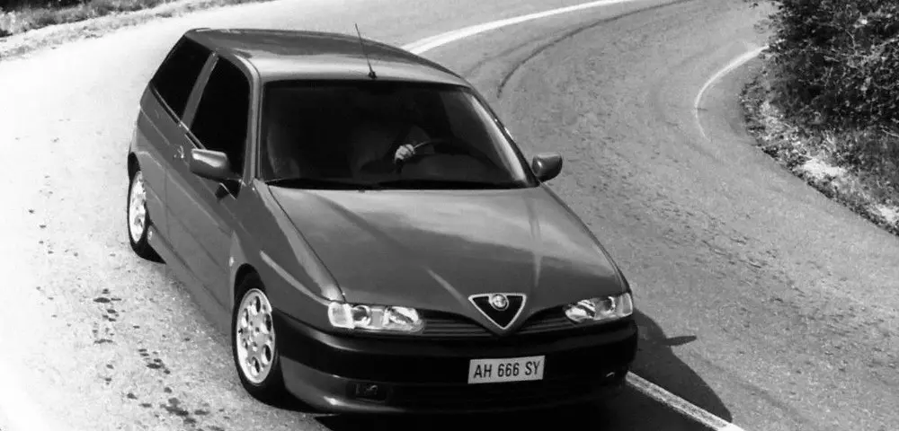 Alfa Romeo 145 145 1.4 6