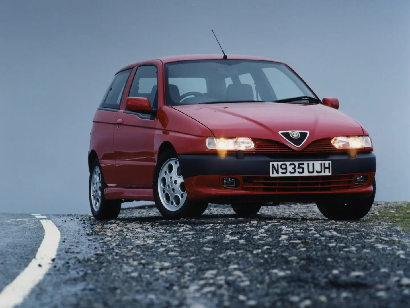 Alfa Romeo 145 145 1.6 TwinSpark 2