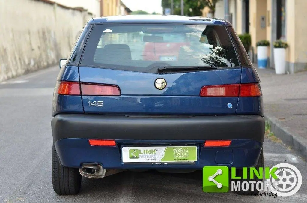 Alfa Romeo 145 145 2.0 16V TwinSpark Quadrifoglio Verde 1