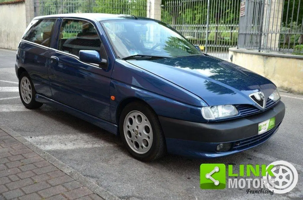 Alfa Romeo 145 145 2.0 16V TwinSpark Quadrifoglio Verde 5