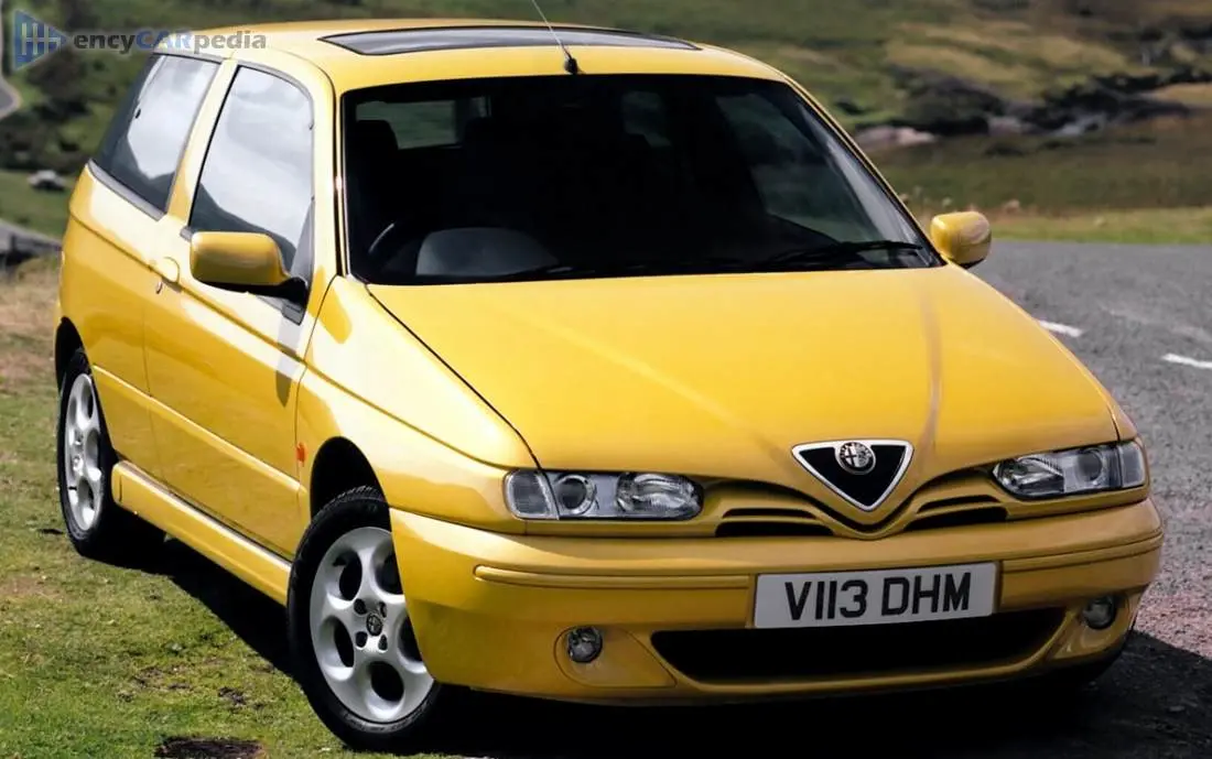 Alfa Romeo 145 145 2.0 Quadrofoglio 2