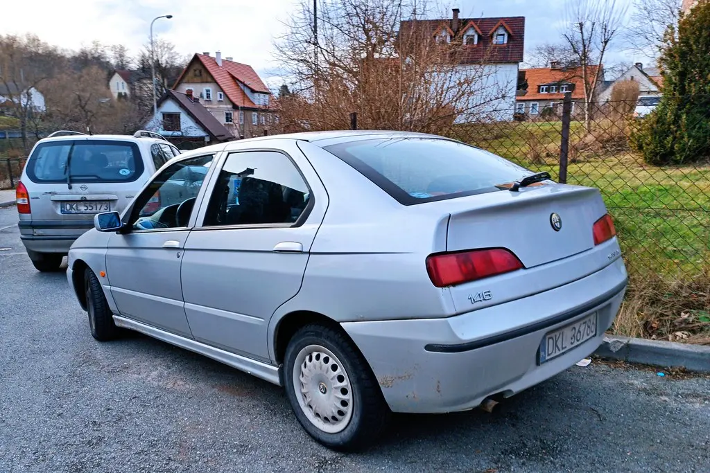 Alfa Romeo 146 146 1.4 TwinSpark 1