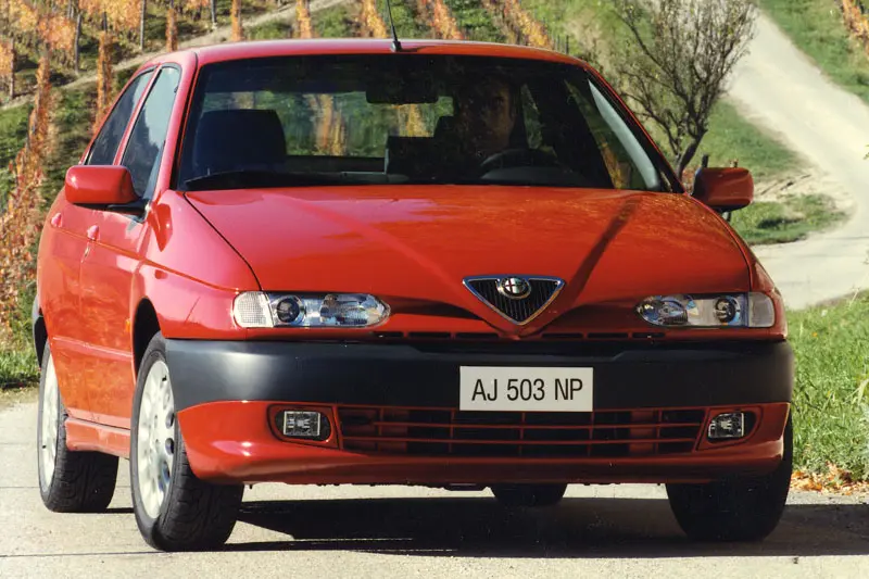 Alfa Romeo 146 146 2.0 ti 2