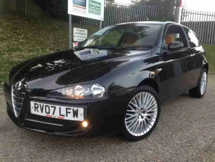 Alfa Romeo 147 147 1.6 TwinSpark Collezione 2