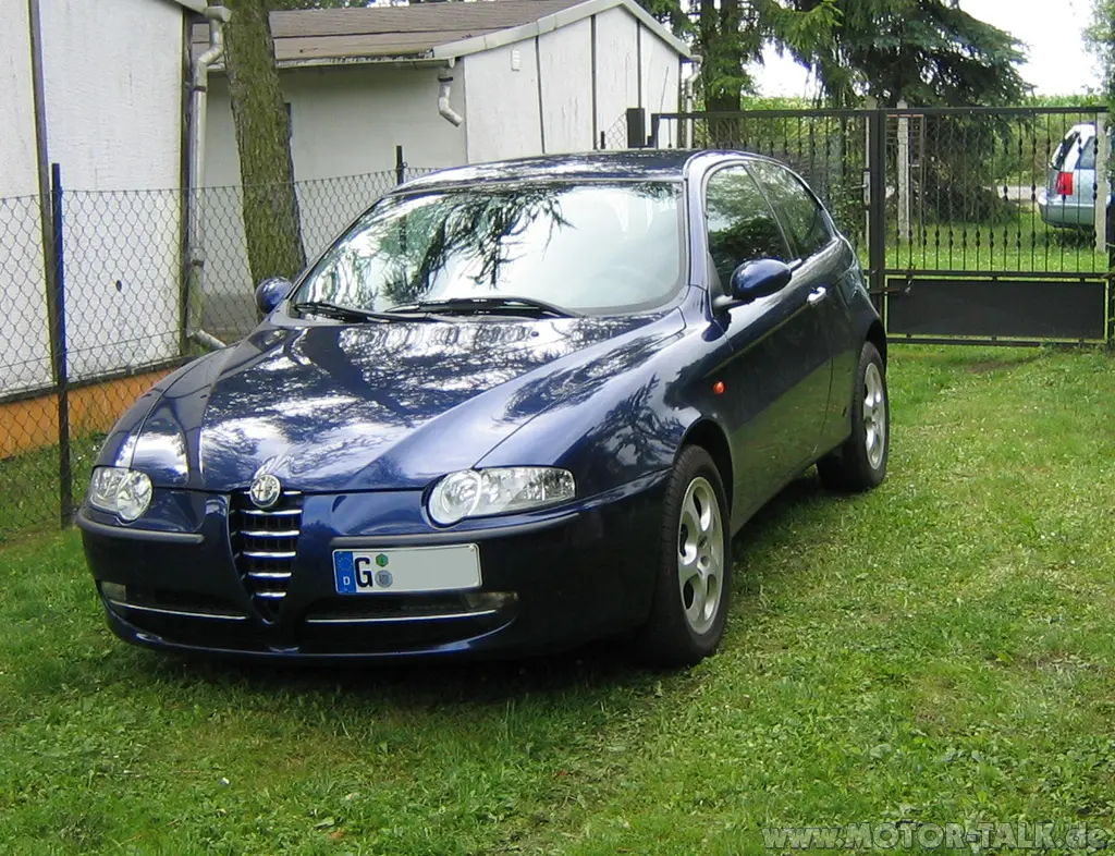 Alfa Romeo 147 147 1.6 TwinSpark Distinctive 4