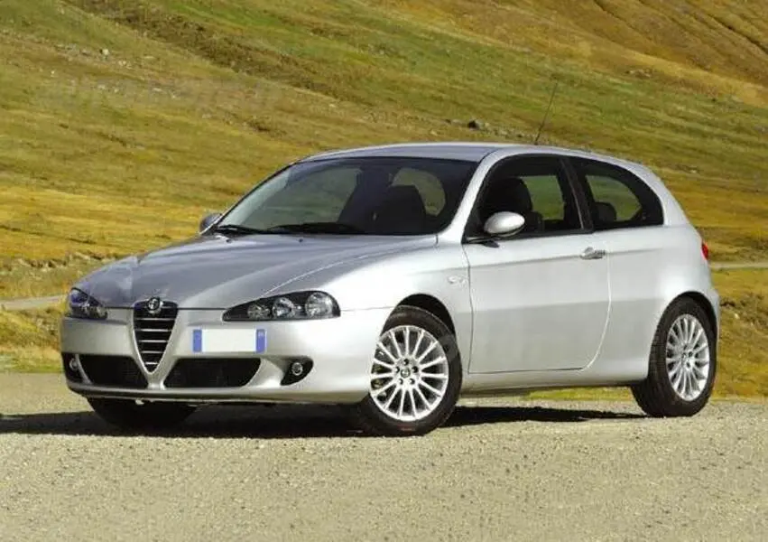 Alfa Romeo 147 147 1.9 JTD 16V Q2 6