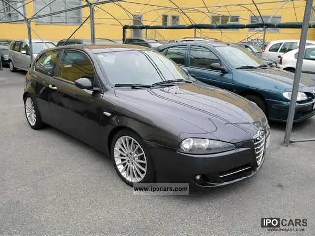 Alfa Romeo 147 147 1.9 JTD 16V Q2 0