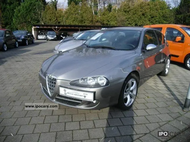 Alfa Romeo 147 147 1.9 JTD 16V Q2 4