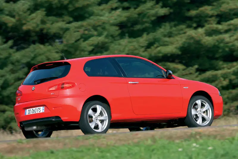 Alfa Romeo 147 147 2.0 TwinSpark Black Line Selespeed 2