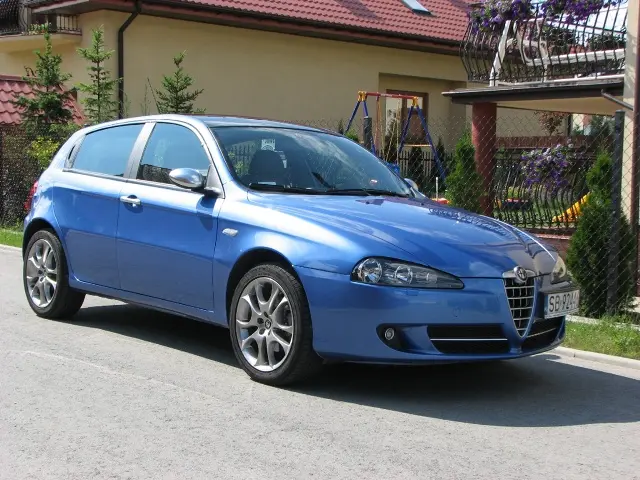 Alfa Romeo 147 147 2.0 TwinSpark Black Line Selespeed 3