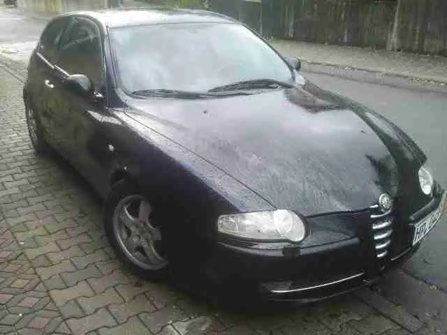 Alfa Romeo 147 147 2.0 TwinSpark Distinctive Selespeed 3
