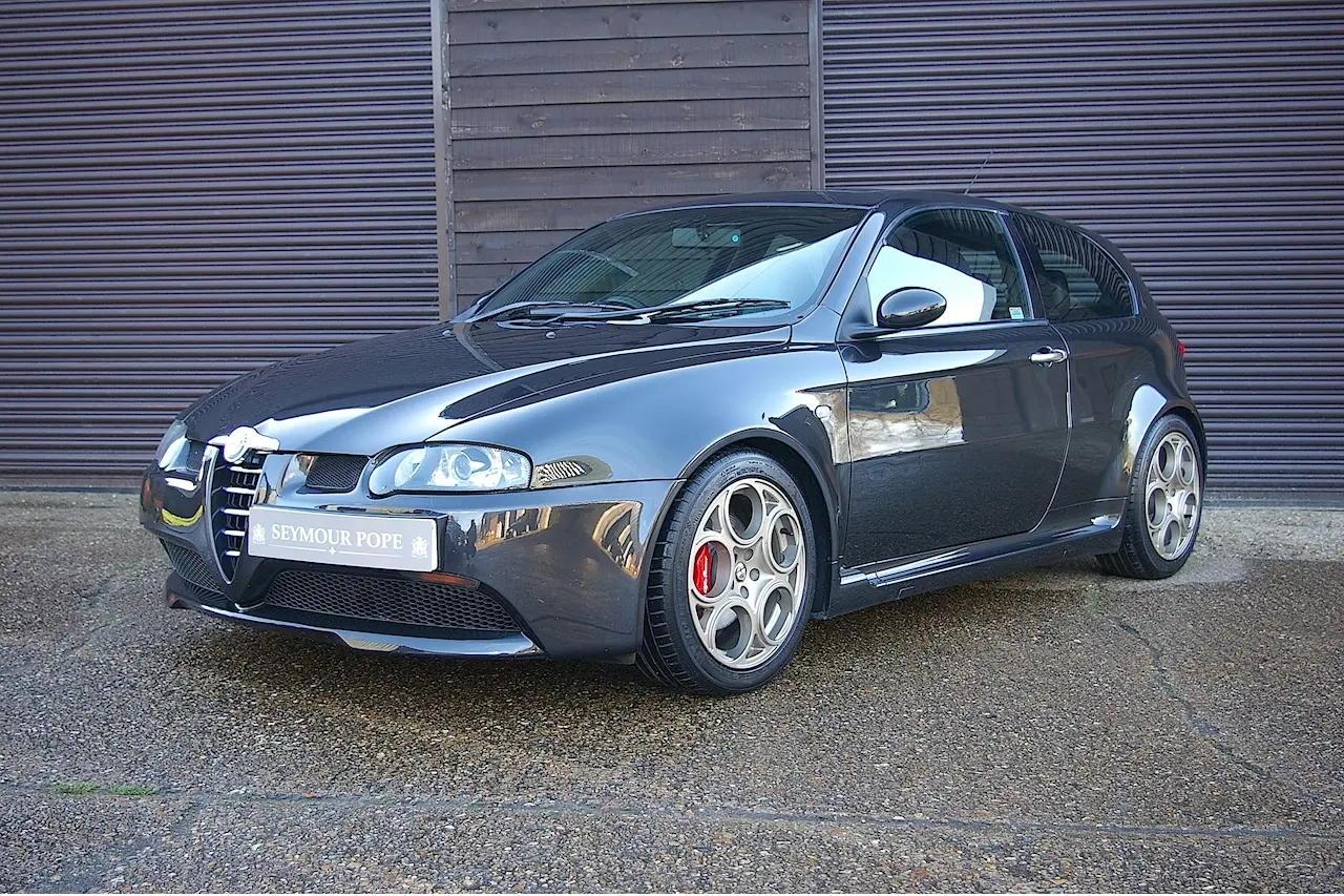 Alfa Romeo 147 147 3.2 GTA 0