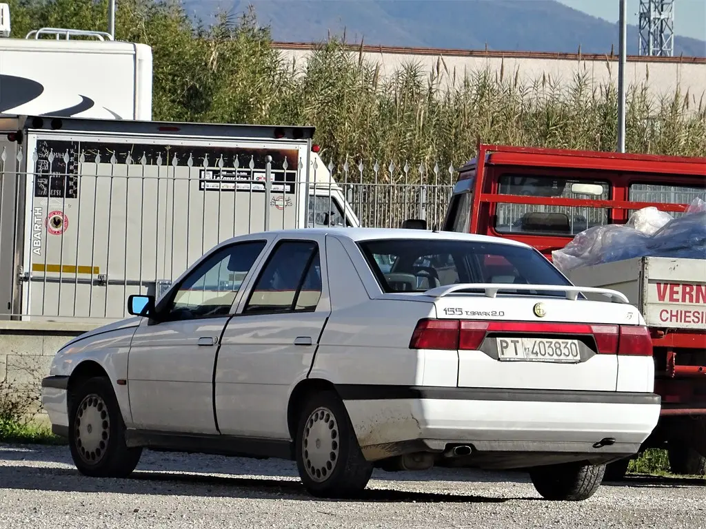 Alfa Romeo 155 155 2.0 TwinSpark 2
