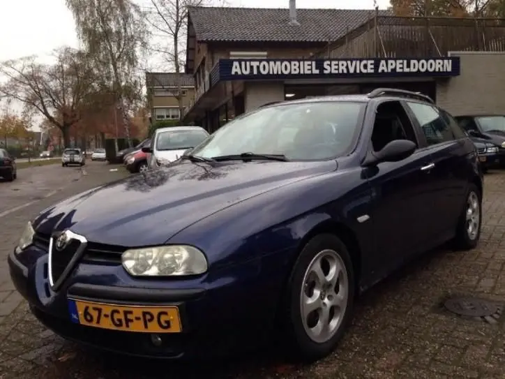 Alfa Romeo 156 156 2.0 16V TwinSpark Distinctive Selespeed 2
