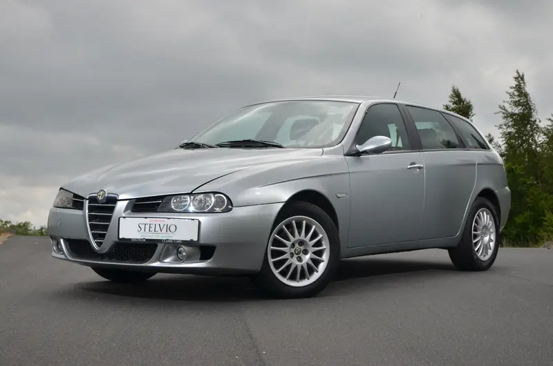 Alfa Romeo 156 156 2.0 JTS Distinctive 2