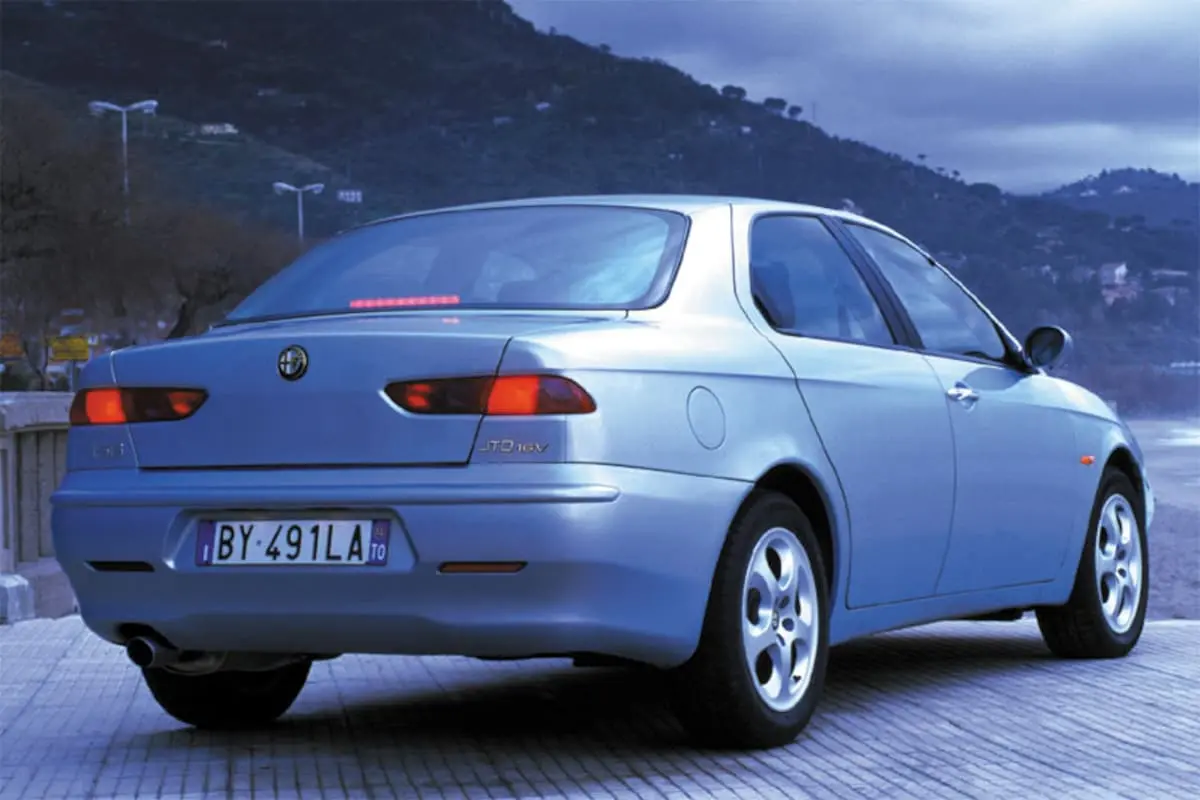 Alfa Romeo 156 156 2.0 JTS Distinctive 1