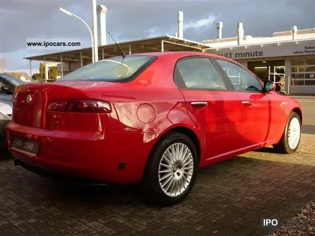 Alfa Romeo 159 159 1.8 MPI Distinctive 4