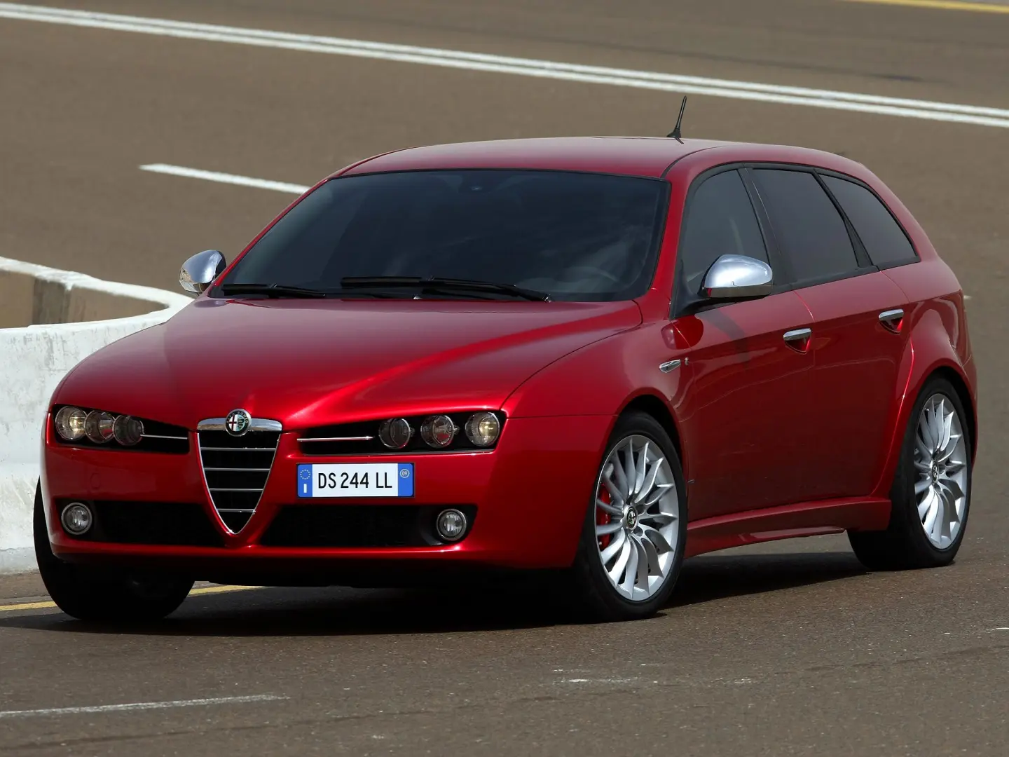 Alfa Romeo 159 159 Sport Wagon 1.9 JTS Distinctive Plus 6