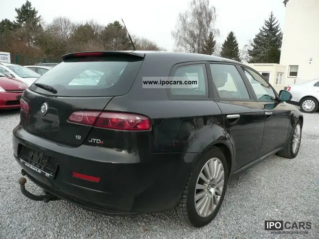 Alfa Romeo 159 159 Sport Wagon 1.9 JTS Distinctive Plus 5