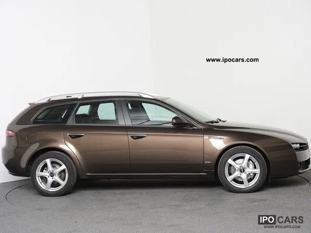Alfa Romeo 159 159 Sport Wagon 1.9 JTD Distinctive Plus 6