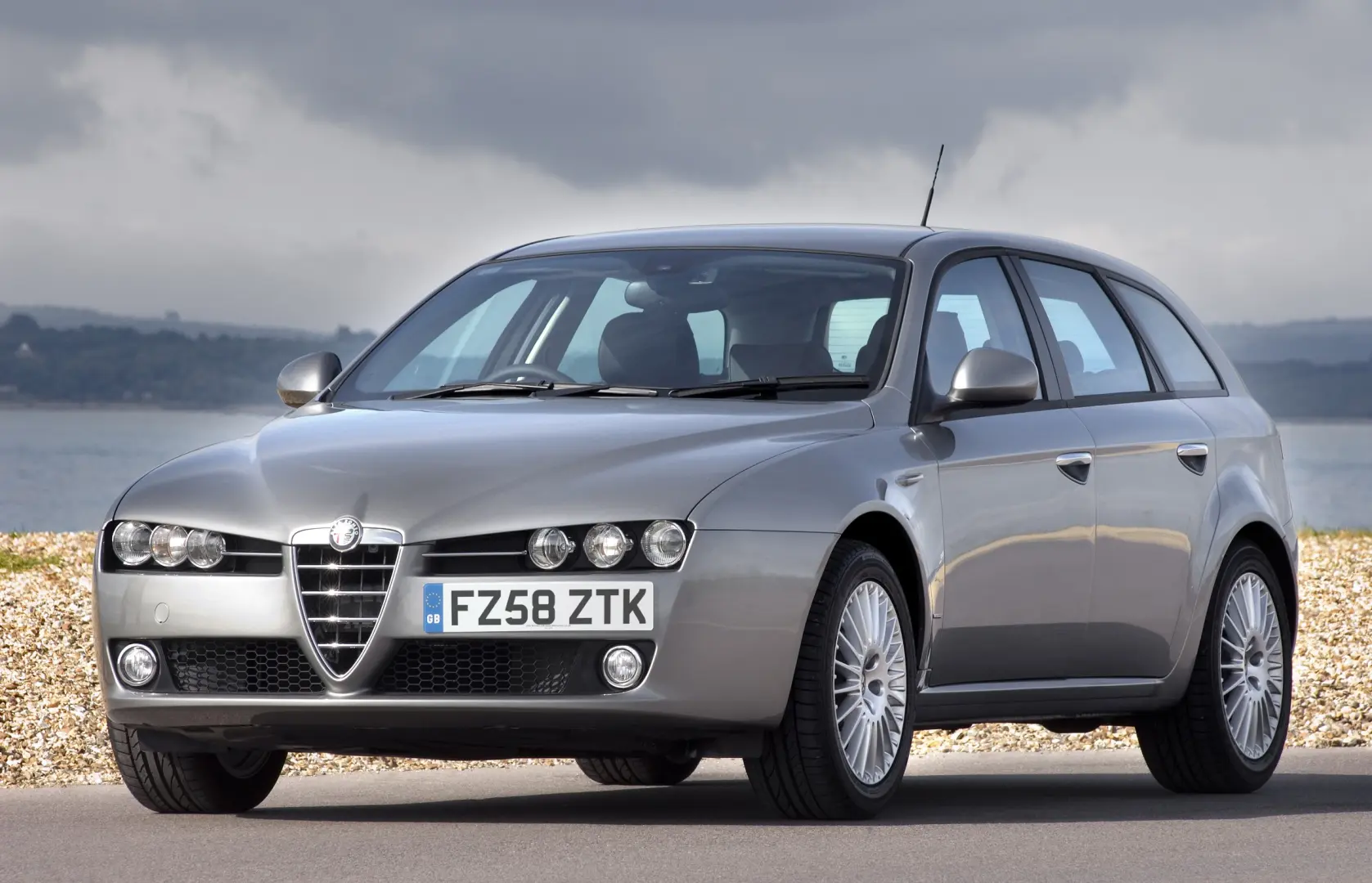 Alfa Romeo 159 159 Sport Wagon 1.9 JTD Distinctive Plus 6
