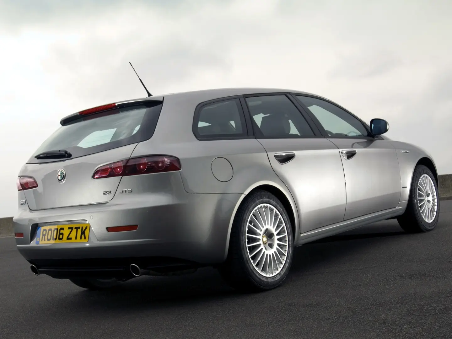 Alfa Romeo 159 159 Sport Wagon 1.9 JTS Distinctive 7