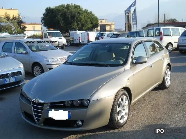 Alfa Romeo 159 159 Sport Wagon 1.9 JTS Distinctive Plus 7