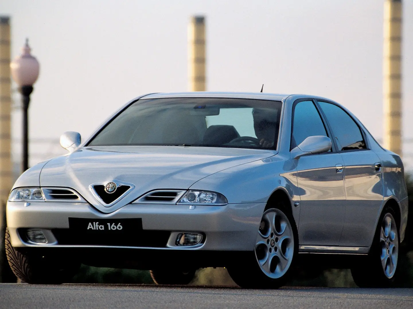 Alfa Romeo 166 166 2.0 TB V6 1