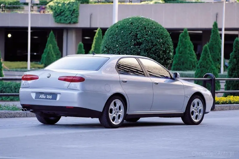 Alfa Romeo 166 166 2.0 16V TwinSpark Executive 5