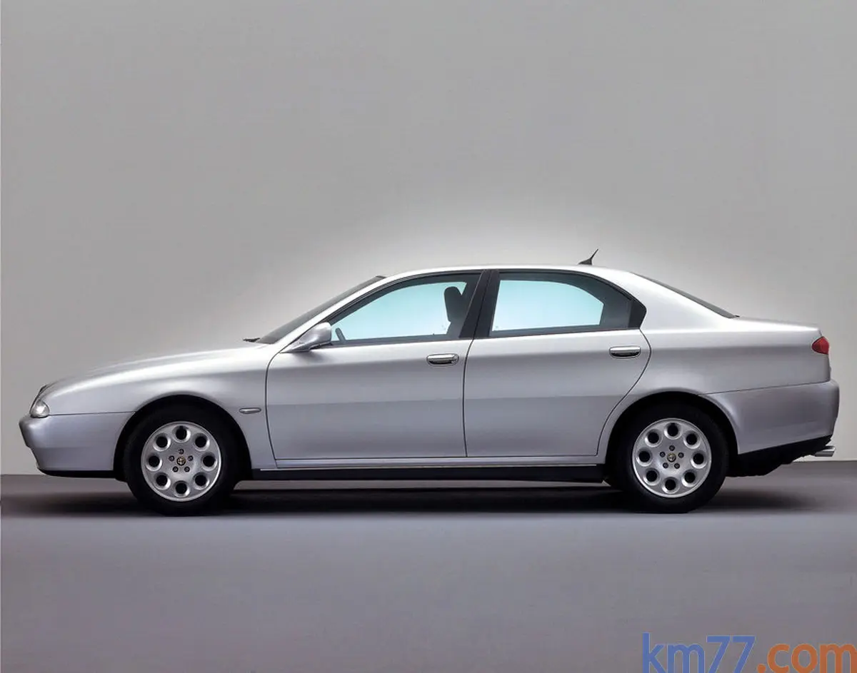 Alfa Romeo 166 166 2.0 16V TwinSpark Executive 1