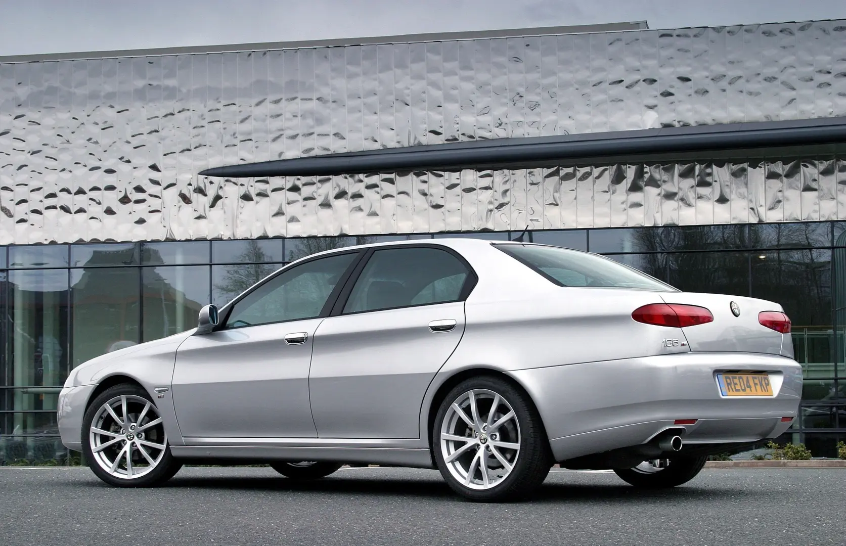 Alfa Romeo 166 166 3.0 V6 Distinctive 5
