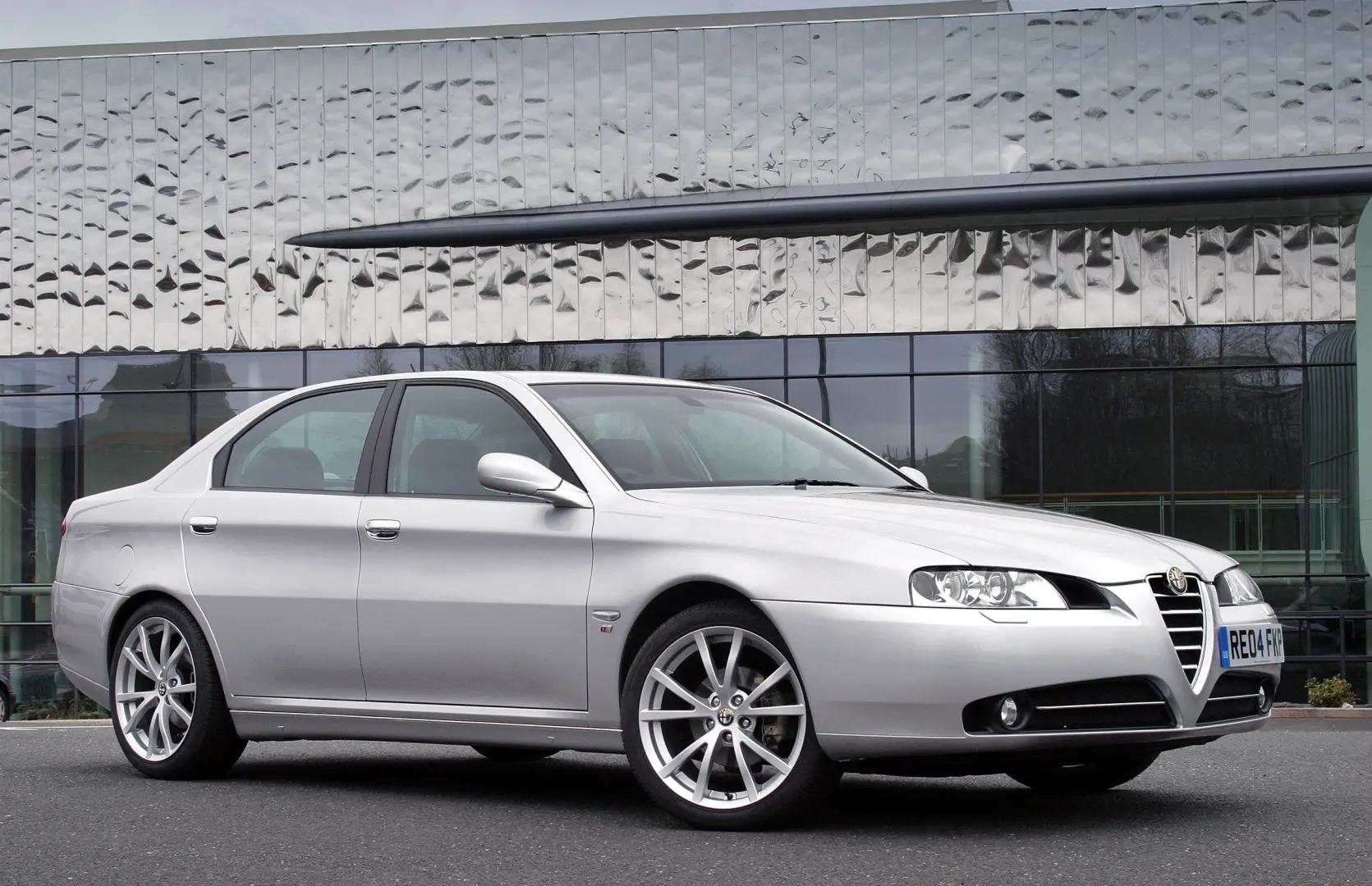 Alfa Romeo 166 166 3.0 V6 Distinctive 6