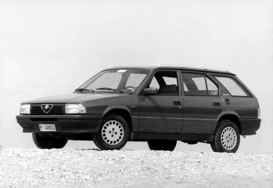 Alfa Romeo 33 33 1.5 4x4 Giardinetta 2