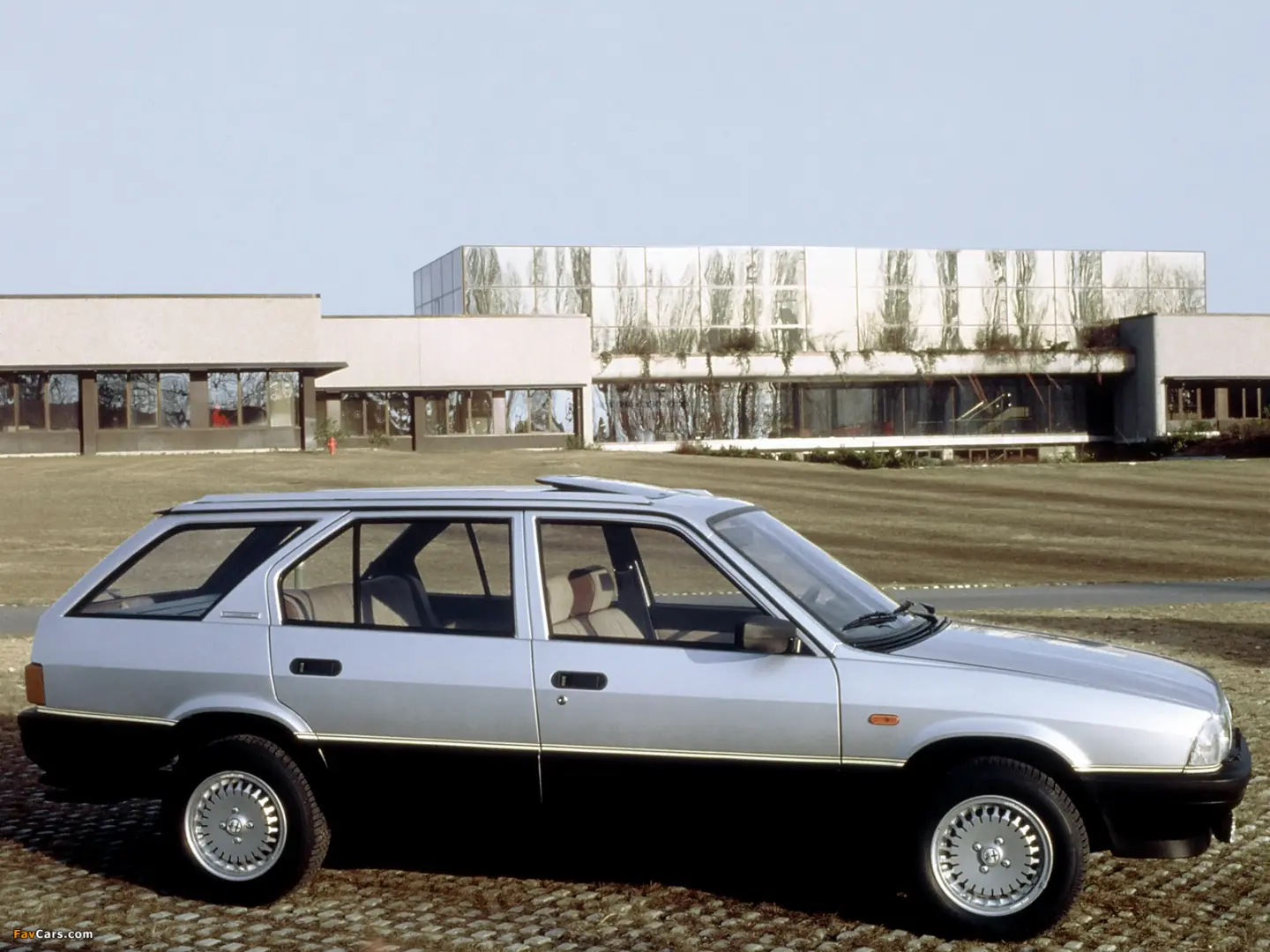 Alfa Romeo 33 33 1.5 4x4 Giardinetta 2