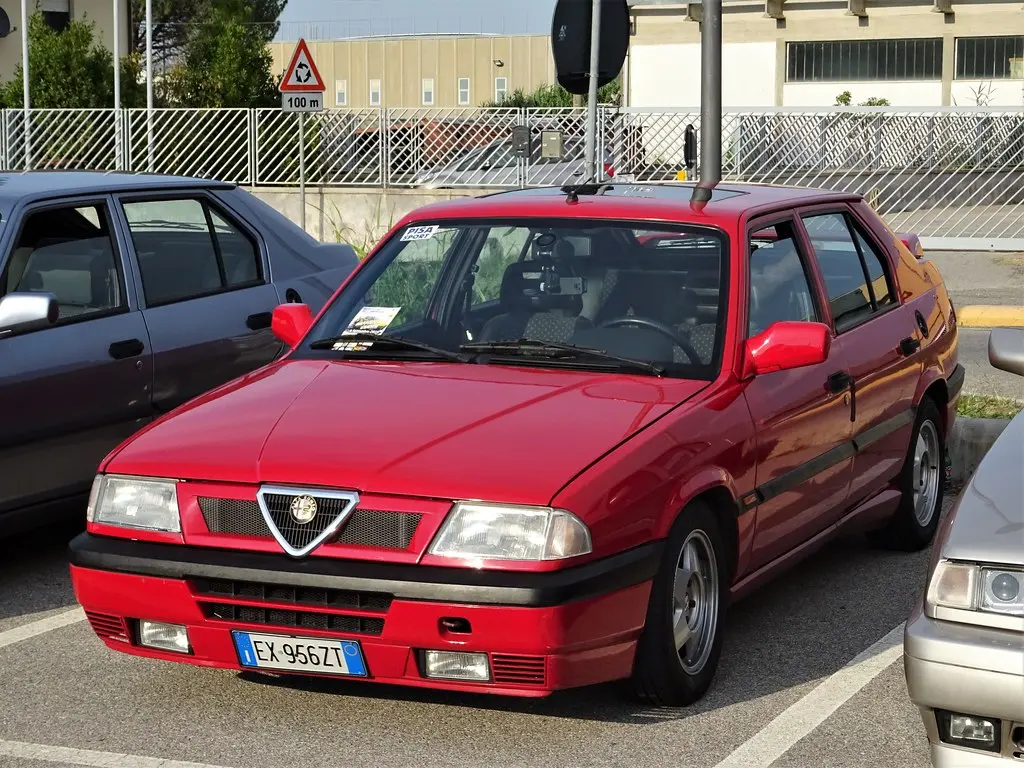 Alfa Romeo 33 33 1.7 I.E. 16V Quadrifoglio Verde 0