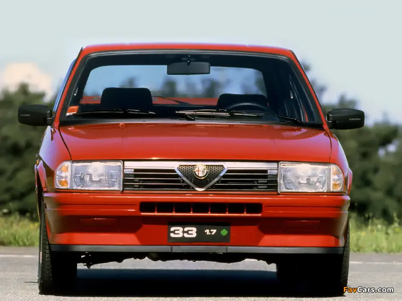 Alfa Romeo 33 33 1.7 I.E. 16V Quadrifoglio Verde 5