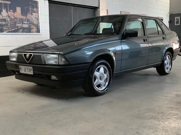 Alfa Romeo 75 75 1.6 0