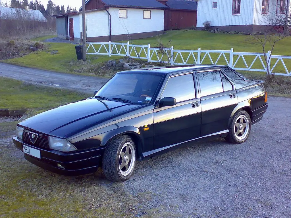 Alfa Romeo 75 75 1.6 6