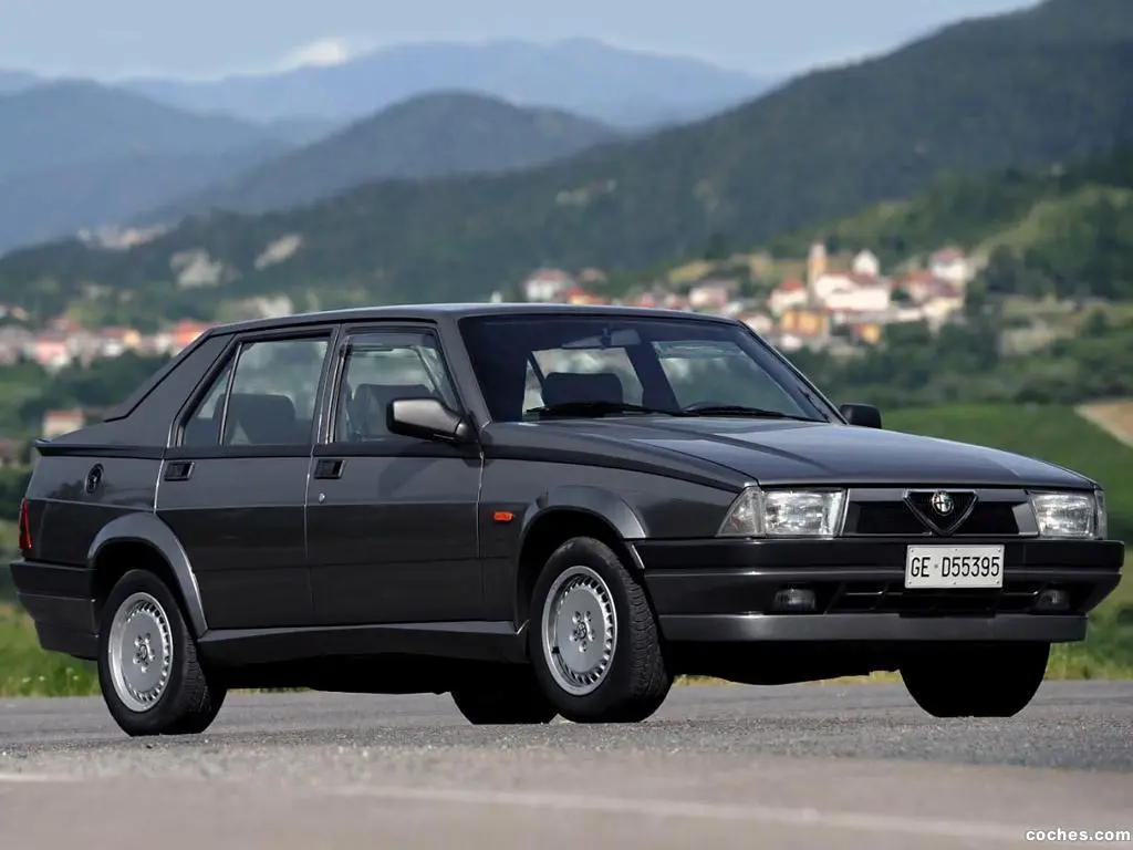 Alfa Romeo 75 75 2.0 TwinSpark 5