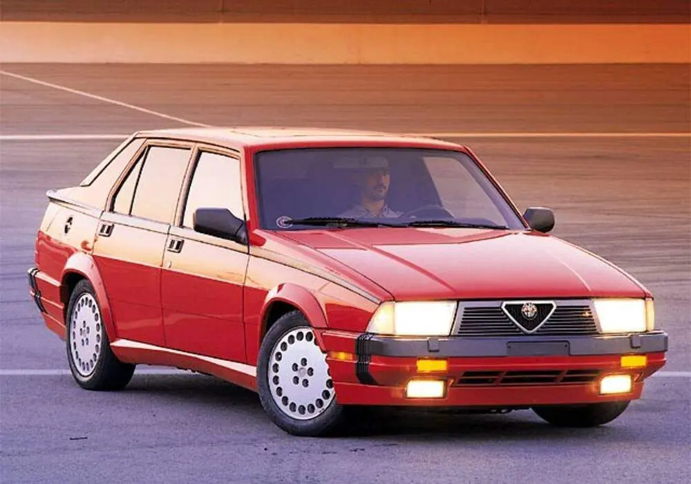 Alfa Romeo 75 75 3.0 V6 America 1