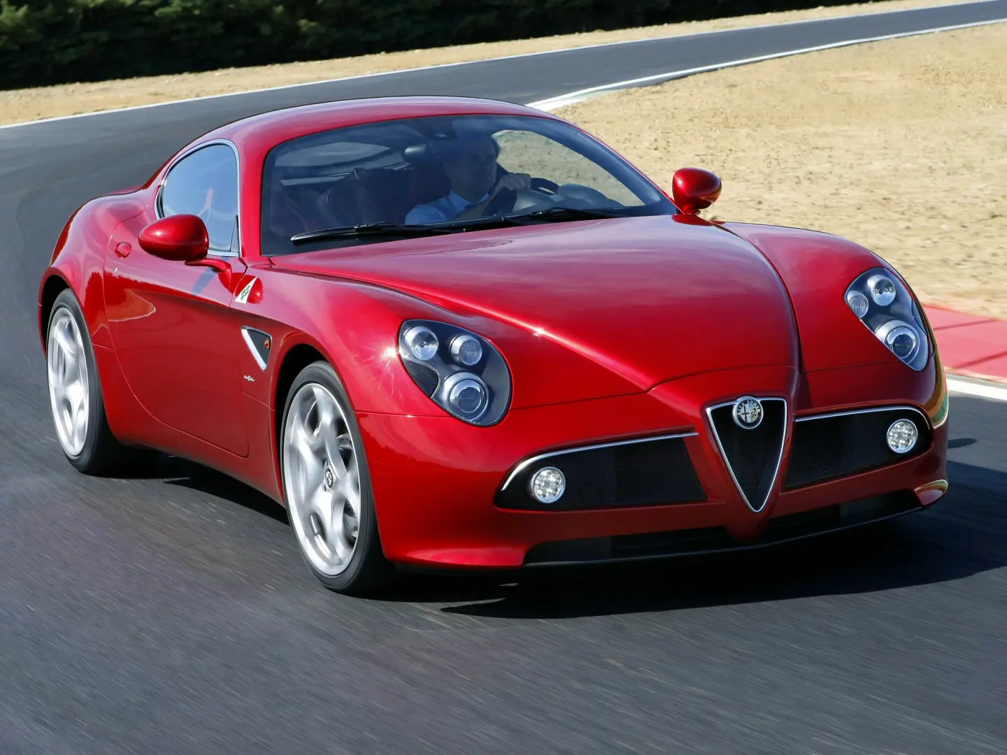 Alfa Romeo 8C 8C 4.7 V8 Competizione 0