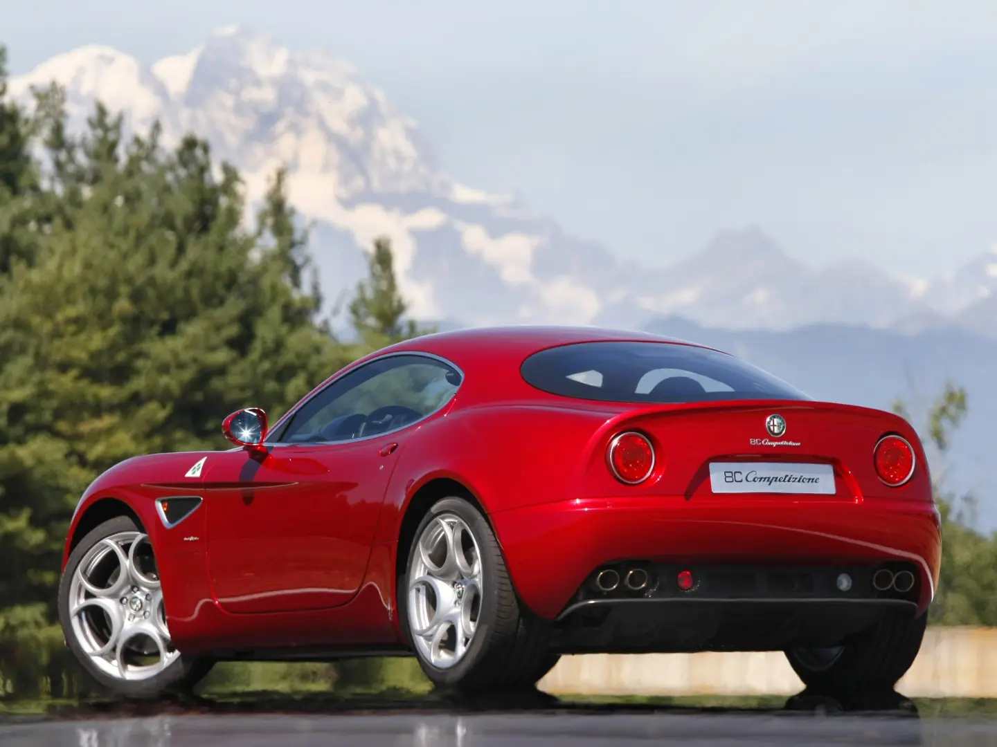 Alfa Romeo 8C 8C 4.7 V8 Competizione 2