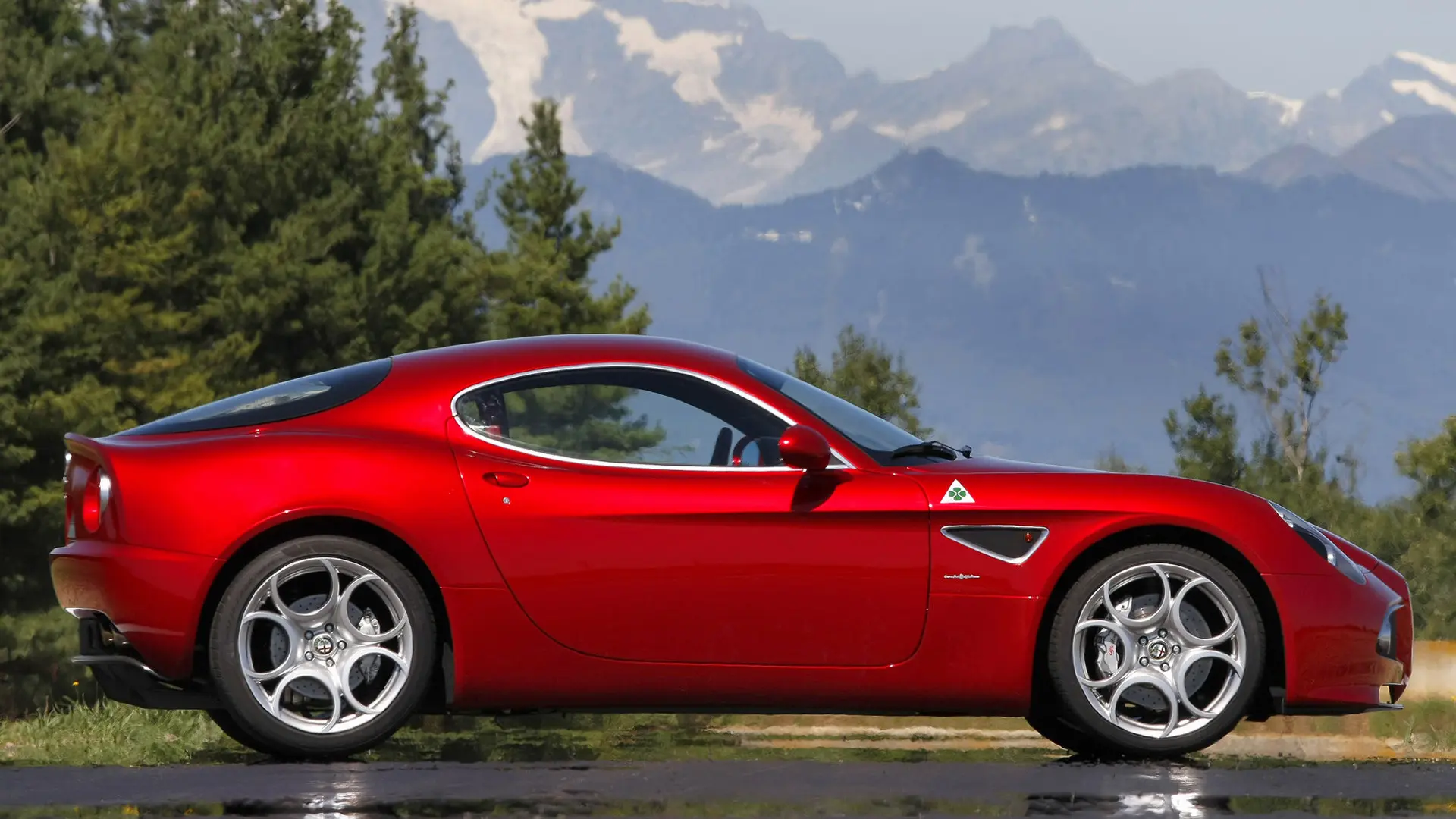 Alfa Romeo 8C 8C 4.7 V8 Competizione 3