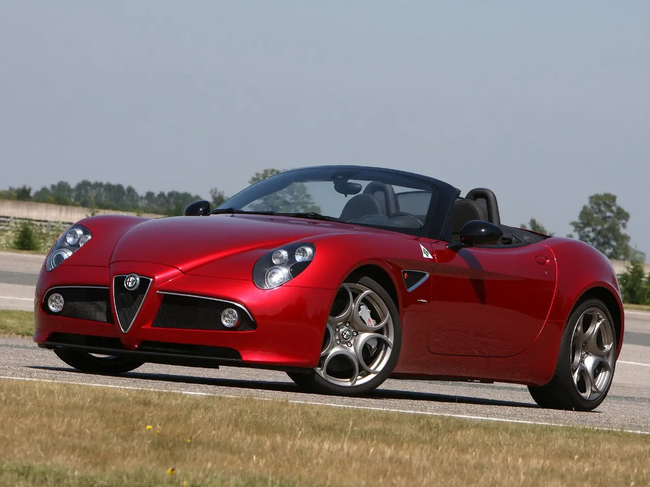 Alfa Romeo 8C 8C Spider 4.7 V8 Competizione 1