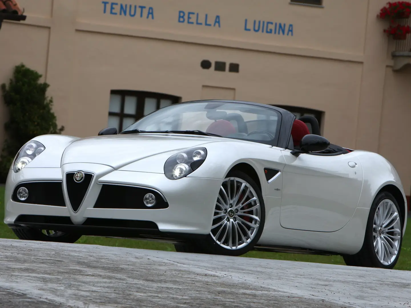 Alfa Romeo 8C 8C Spider 4.7 V8 Competizione 5