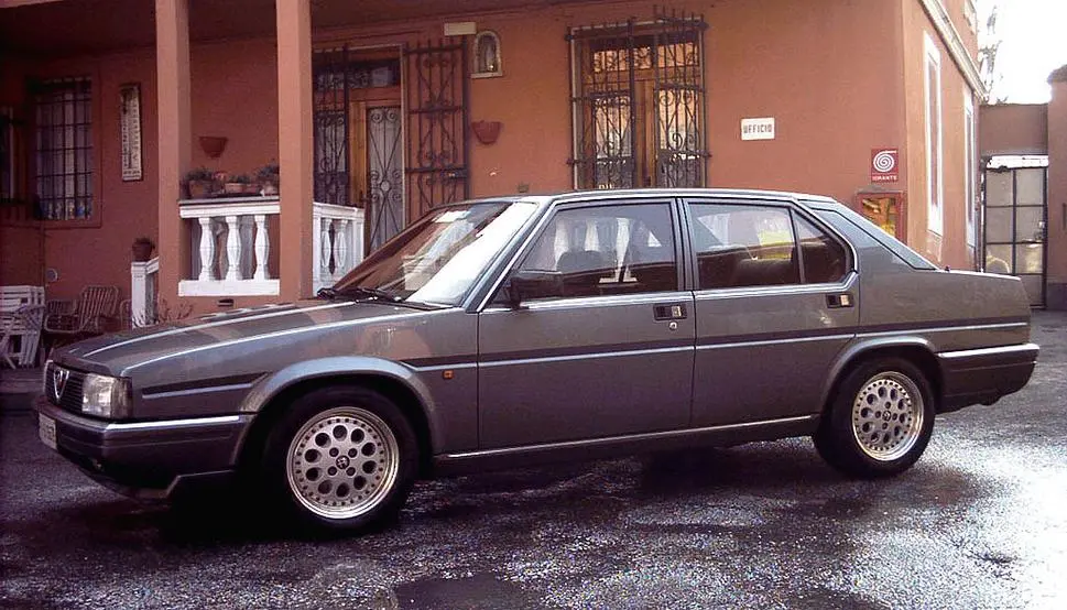 Alfa Romeo 90 90 2.4 Turbo 3
