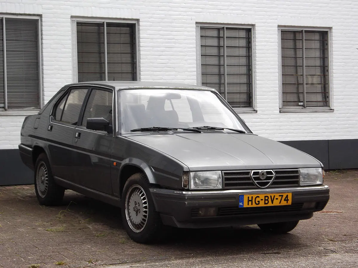 Alfa Romeo 90 90 2.4 Turbo 5
