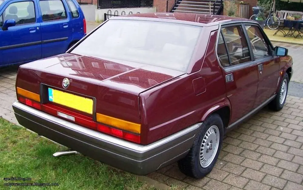 Alfa Romeo 90 90 2.5 V6 Quadrifoglio Oro 4