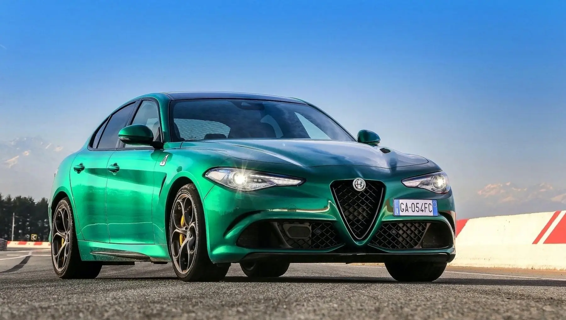 Alfa Romeo Giulia Giulia 2.9 Quadrifoglio Verde 1