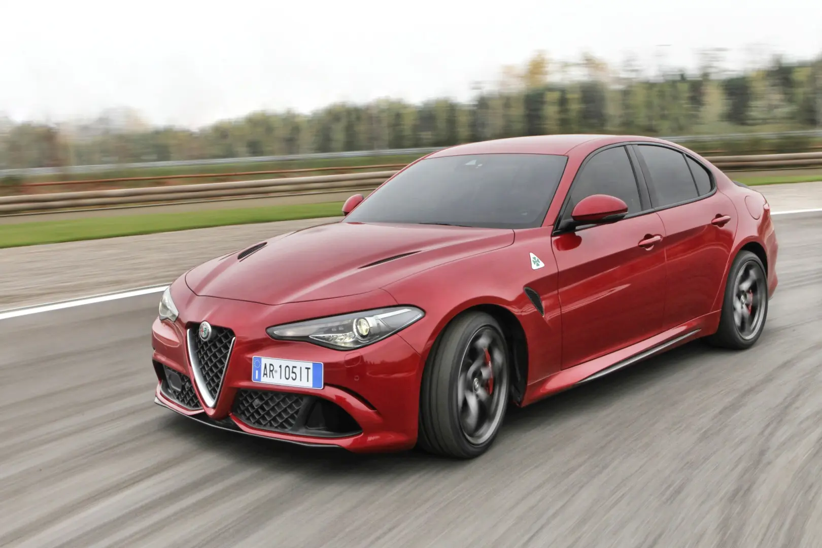 Alfa Romeo Giulia Giulia 2.9 V6 BiTurbo Quadrifoglio Verde 5